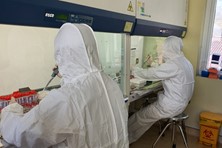 Phát hiện 10 ca nghi mắc Covid-19 trong cộng đồng